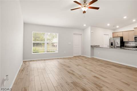 1024 NE 33rd Ln, Cape Coral FL - photo 6 of 47