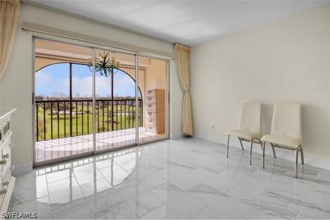 37 High Point Cir E 602, Naples FL - photo 10 of 33