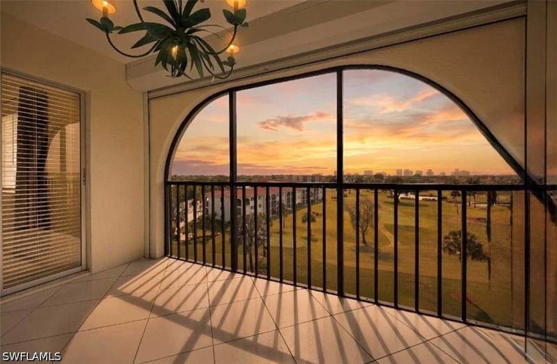 2 bedroom Condominium at 37 High Point Cir E 602, High Point Country Club, Naples — photo 2