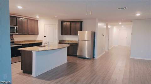 244 Loadstar St, Fort Myers FL - photo 15 of 46