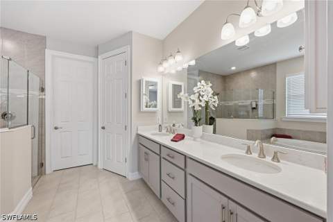18699 Ensenada Dr, Naples FL - photo 19 of 50