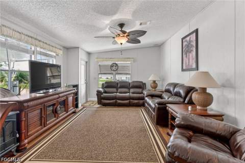 14527 Paul Revere Loop, North Fort Myers FL - photo 15 of 41