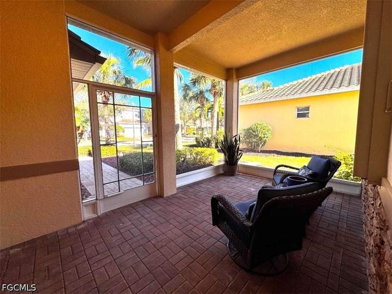 4 bedroom SingleFamilyResidence at 2560 Keystone Lake Dr, Coral Lakes, Cape Coral — photo 4