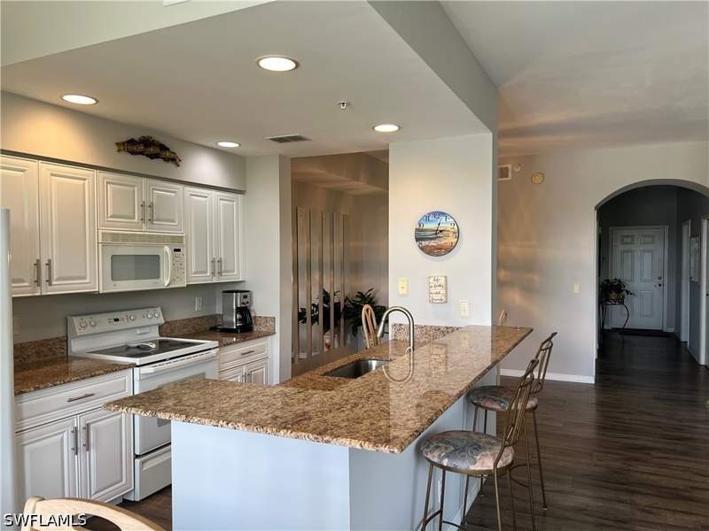 2 bedroom Condominium at 7525 Stoneybrook Dr 932, Terrace At Stoneybrook, Naples — photo 2