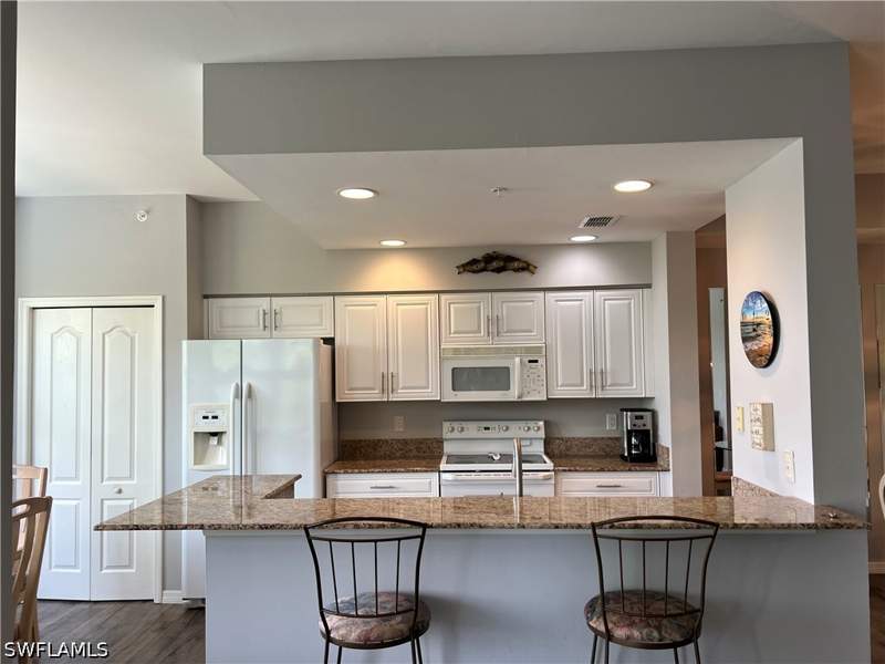 2 bedroom Condominium at 7525 Stoneybrook Dr 932, Terrace At Stoneybrook, Naples — photo 3