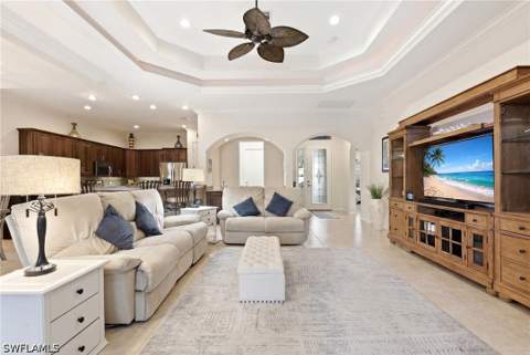 10736 Fieldfair Dr, Naples FL - photo 6 of 36