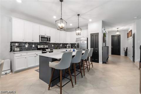 2639 Scarlet Way, Naples FL - photo 6 of 35