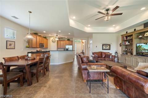 2466 Ashbury Cir, Cape Coral FL - photo 18 of 45