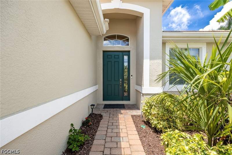 3 bedroom SingleFamilyResidence at 2466 Ashbury Cir, Ashbury, Cape Coral — photo 3