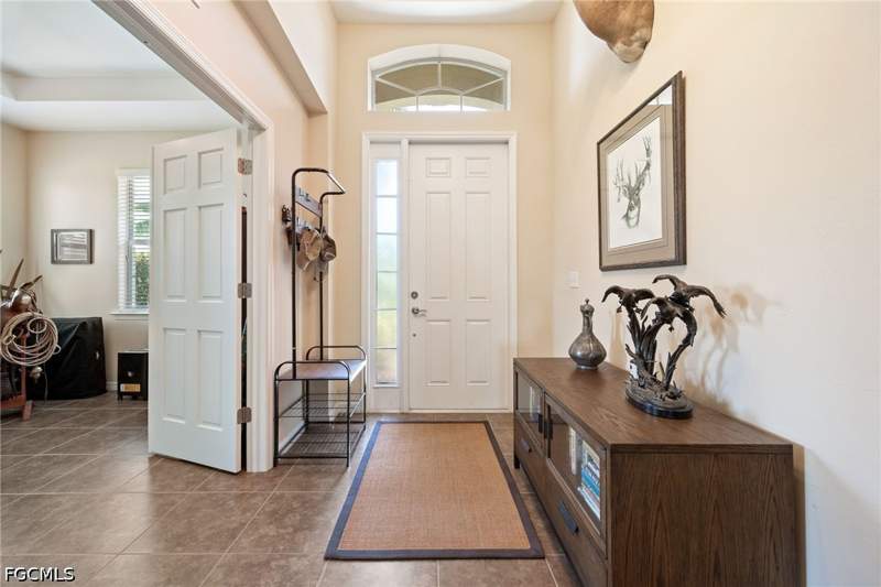 3 bedroom SingleFamilyResidence at 2466 Ashbury Cir, Ashbury, Cape Coral — photo 4