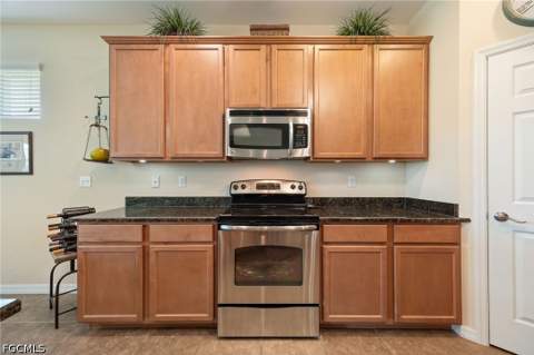 2466 Ashbury Cir, Cape Coral FL - photo 8 of 45