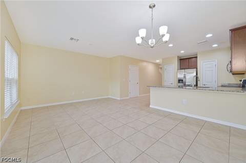 3739 Crofton Ct, Fort Myers FL - photo 10 of 41
