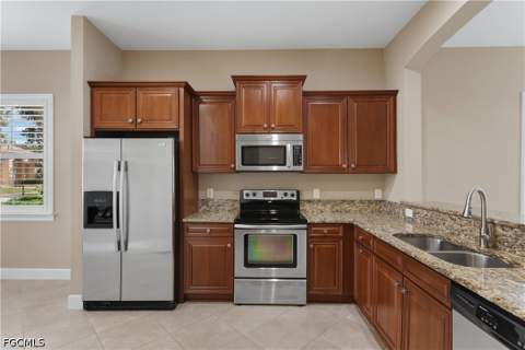 26351 Stonewall Ln, Bonita Springs FL - photo 10 of 35