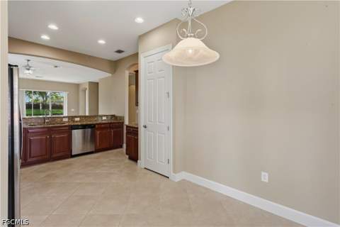 26351 Stonewall Ln, Bonita Springs FL - photo 13 of 35