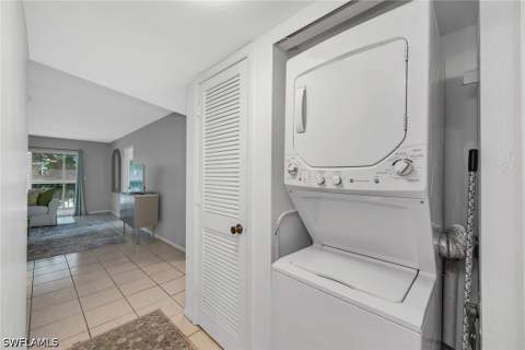 499 Forest Lakes Blvd 312, Naples FL - photo 21 of 50