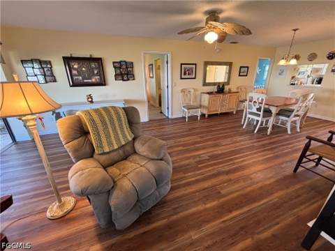 1515 Edgewater Cir, Fort Myers FL - photo 19 of 37