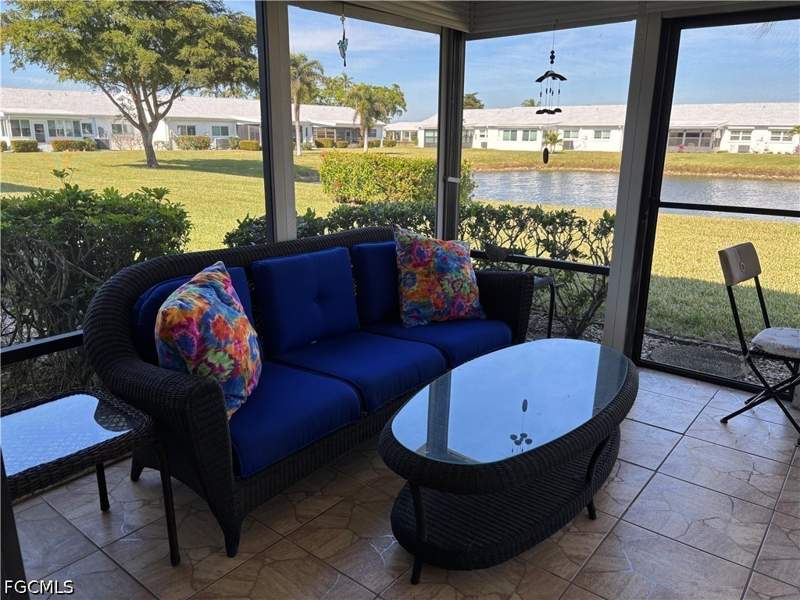 3 bedroom Attached at 1515 Edgewater Cir, Myerlee Park Homes Condo, Fort Myers — photo 5