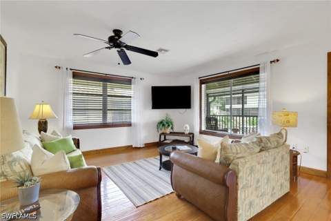 1533 Chesapeake Ave A5, Naples FL - photo 10 of 38