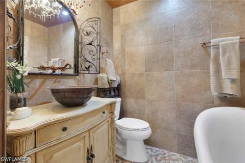 1533 Chesapeake Ave A5, Naples FL - photo 16 of 38
