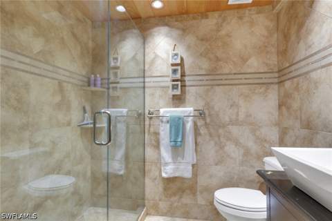1533 Chesapeake Ave A5, Naples FL - photo 23 of 38