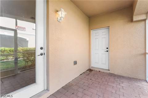 17513 Cherry Ridge Ln, Fort Myers FL - photo 16 of 49