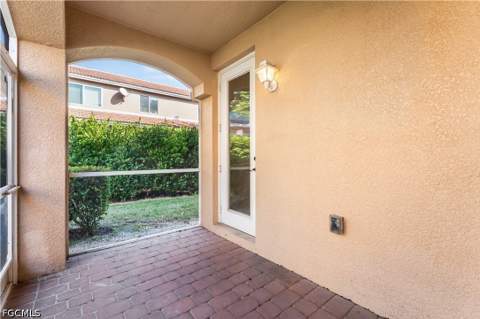 17513 Cherry Ridge Ln, Fort Myers FL - photo 17 of 49