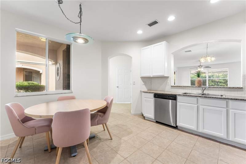 4 bedroom SingleFamilyResidence at 17513 Cherry Ridge Ln, Timberwalk, Fort Myers — photo 5