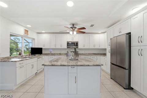 6114 Deer Run, Fort Myers FL - photo 14 of 45