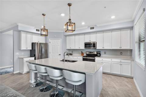 12020 Hawthorn Lake Dr 101, Fort Myers FL - photo 11 of 45