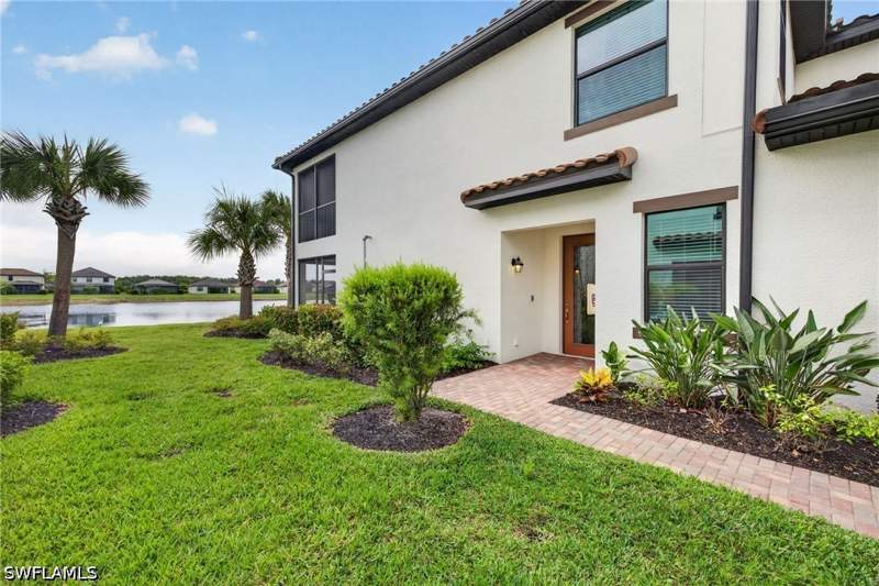 3 bedroom Condominium at 12020 Hawthorn Lake Dr 101, Arborwood Preserve, Fort Myers — photo 3