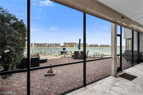 504 La Peninsula Blvd 504, Naples FL - photo 12 of 14