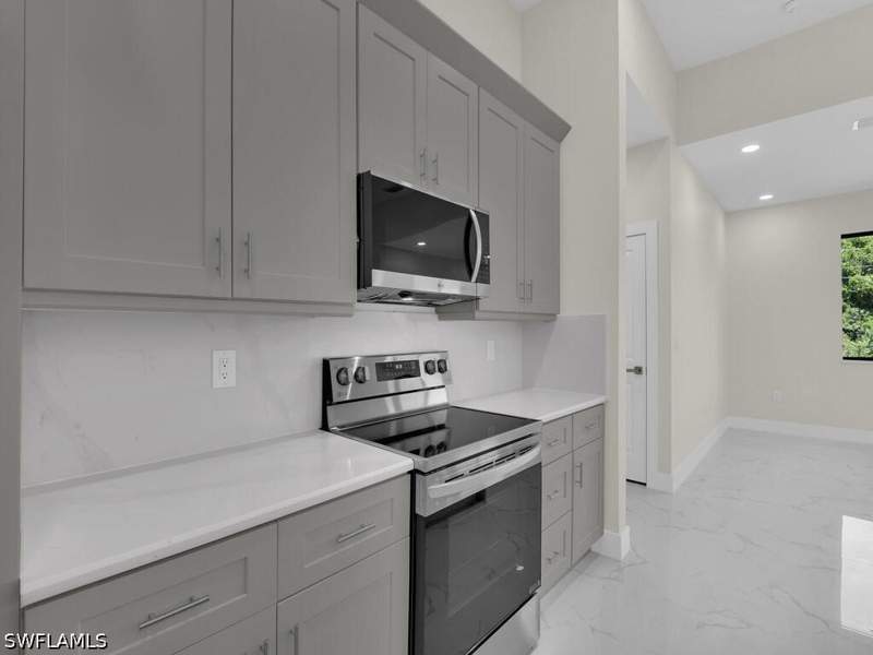 4 bedroom SingleFamilyResidence at 503 Lincoln Blvd, Lehigh Acres, Lehigh Acres — photo 5