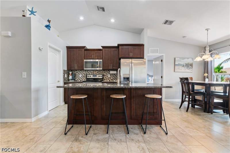 3 bedroom SingleFamilyResidence at 152 Nicholas Pkwy E, Cape Coral, Cape Coral — photo 3