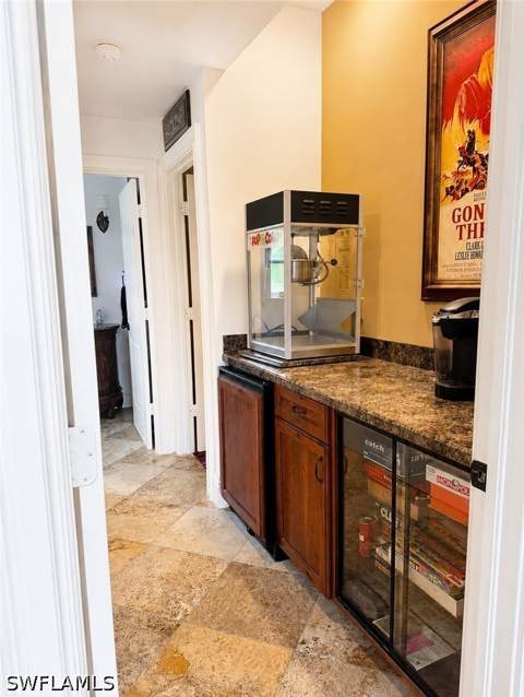 2056 Mission Dr, Naples FL - photo 18 of 45