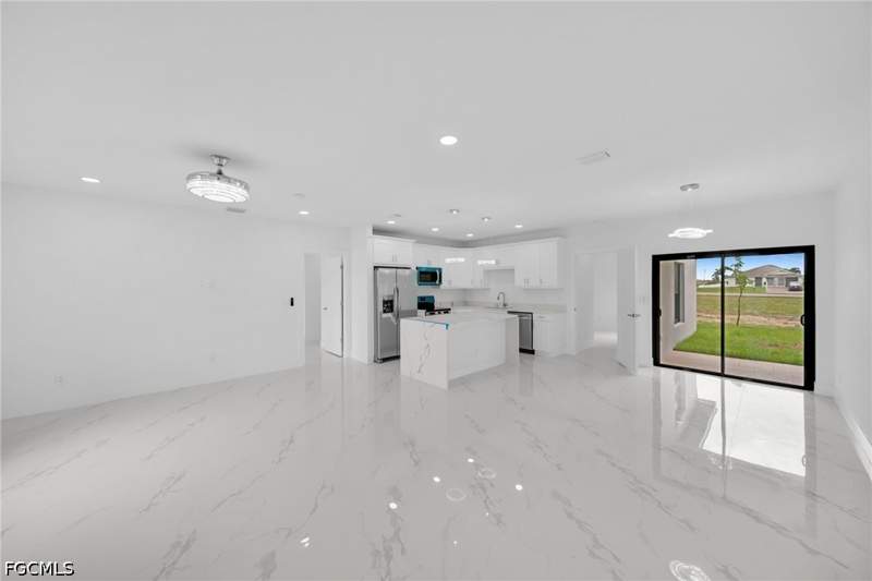 4 bedroom SingleFamilyResidence at 3721 NE 11th Pl, Cape Coral, Cape Coral — photo 5