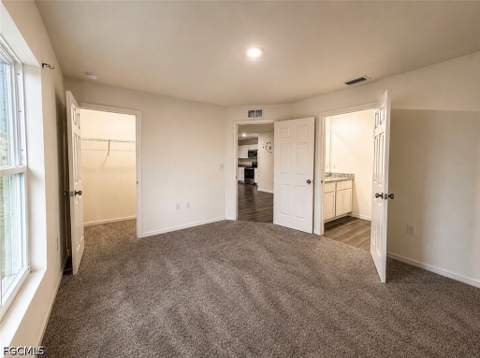 936 Panda Dr, Lehigh Acres FL - photo 6 of 10