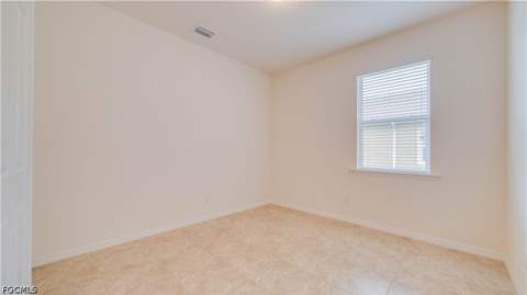 3036 Sunset Pointe Cir, Cape Coral FL - photo 12 of 39