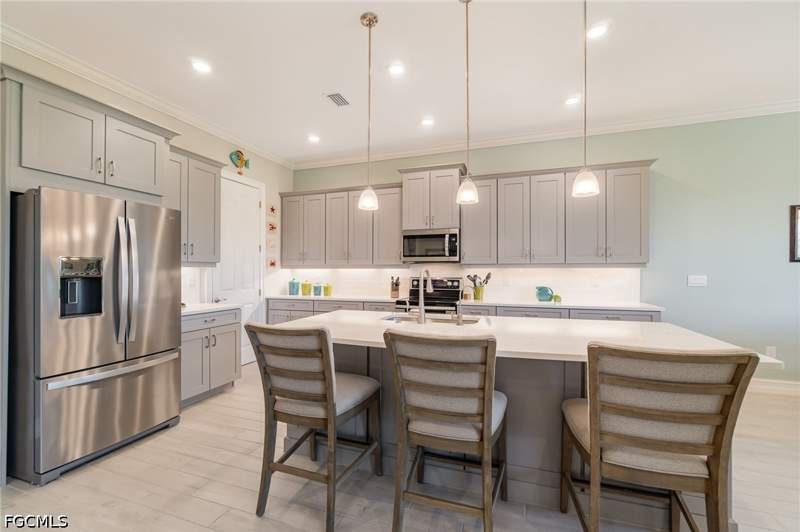 3 bedroom SingleFamilyResidence at 16813 Bay Island Ct, Seasons At Bonita, Bonita Springs — photo 3