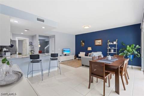 6112 Towncenter Cir, Naples FL - photo 12 of 46
