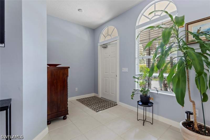 3 bedroom Townhouse at 6112 Towncenter Cir, Island Walk, Naples — photo 4