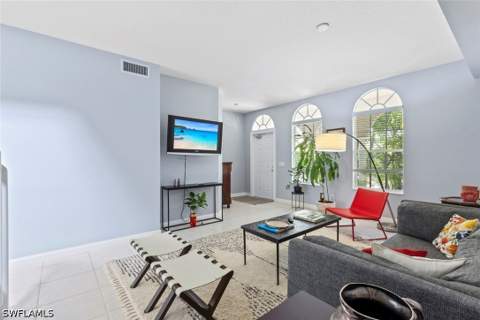 6112 Towncenter Cir, Naples FL - photo 7 of 46