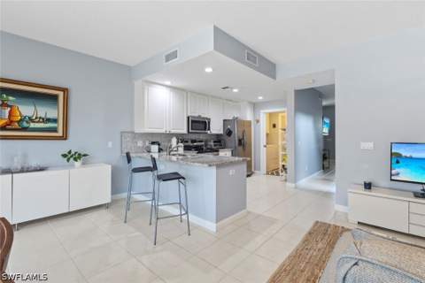6112 Towncenter Cir, Naples FL - photo 9 of 46