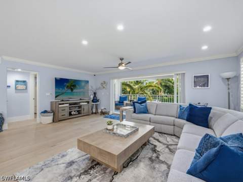 225 5th Ave S 103, Naples FL - photo 10 of 42
