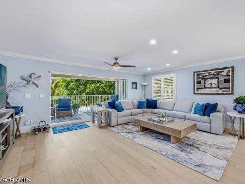 225 5th Ave S 103, Naples FL - photo 11 of 42