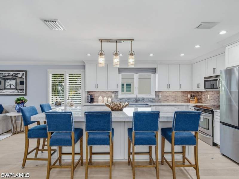 3 bedroom Condominium at 225 5th Ave S 103, Barclay, Naples — photo 4