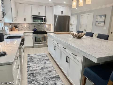 225 5th Ave S 103, Naples FL - photo 7 of 42