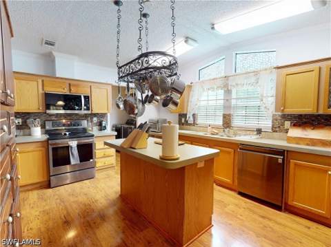 17021 Shelby Ln, North Fort Myers FL - photo 11 of 40