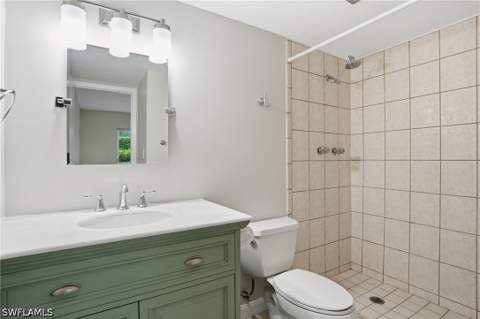 3150 Binnacle Dr 106, Naples FL - photo 15 of 27