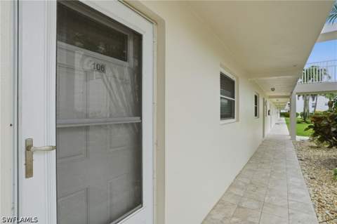 3150 Binnacle Dr 106, Naples FL - photo 20 of 27