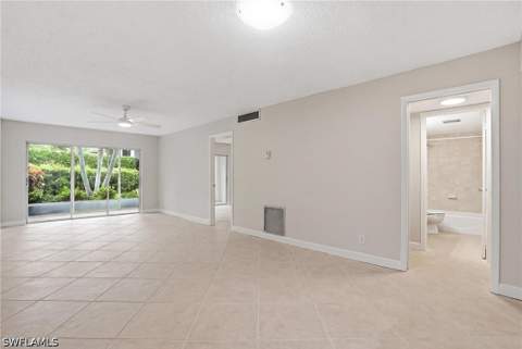 3150 Binnacle Dr 106, Naples FL - photo 6 of 27